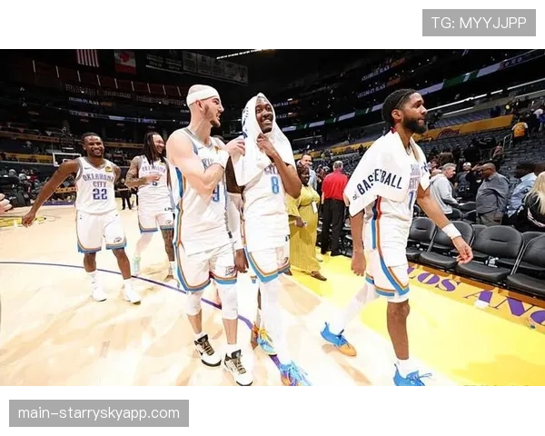 卡森华莱士20分10助攻3抢断 雷霆控卫组织防守俱佳